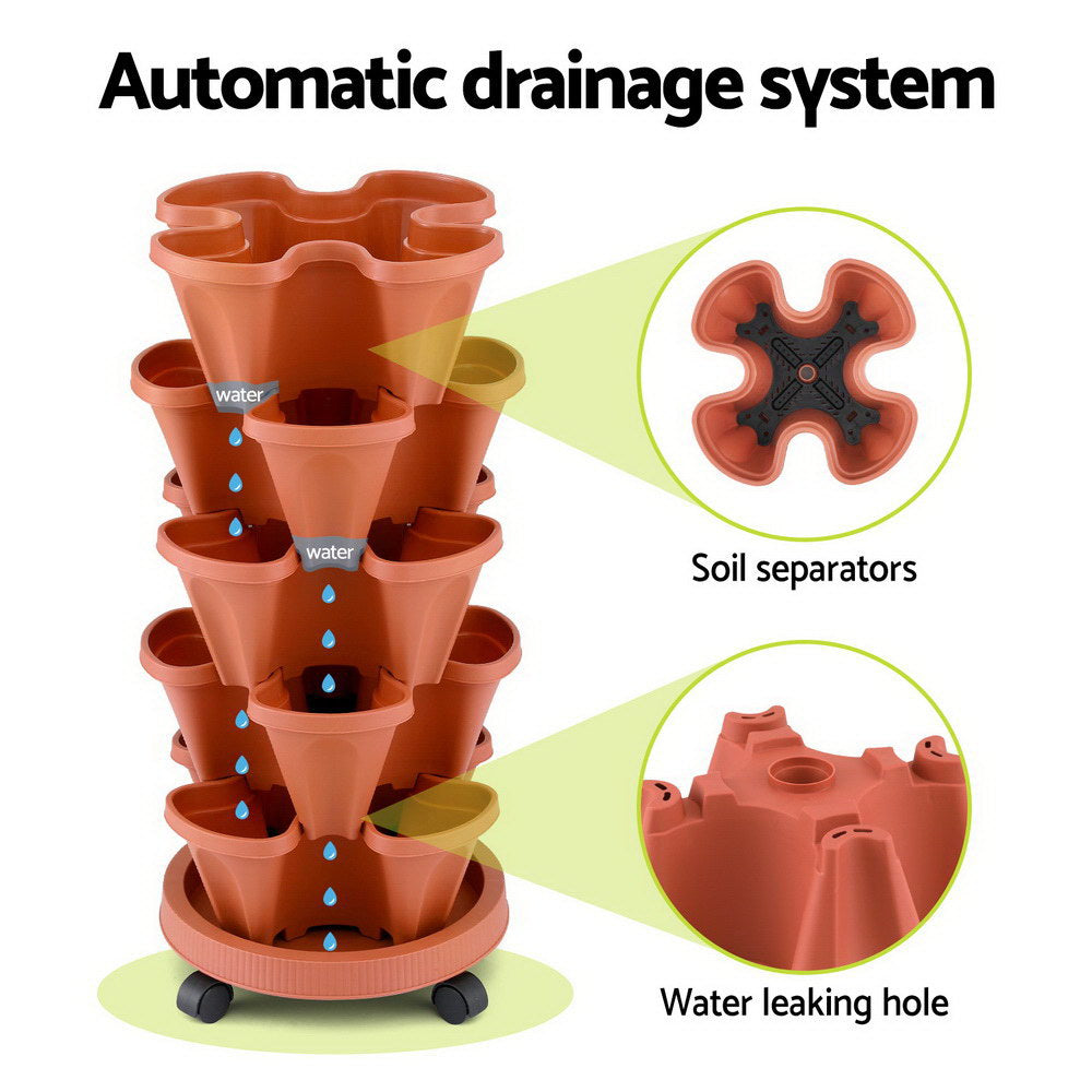 Stackable terracotta plastic pots with automatic drainage system and soil separators on a white background.